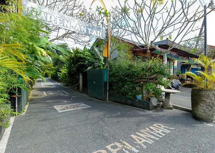 Hotel Reddoorz At Saren Anyar Lukluk 2*